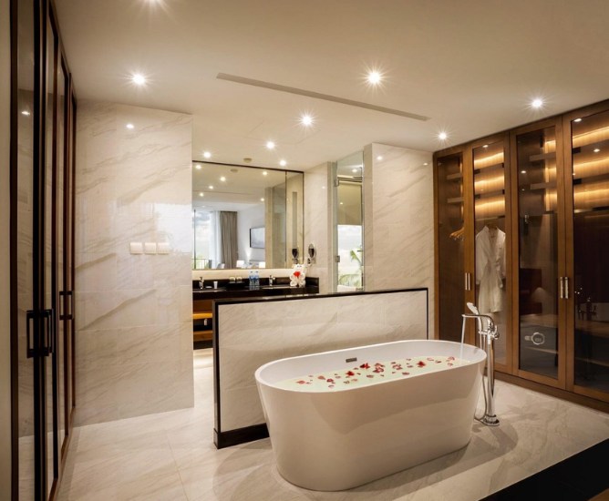 suoi nuoc nong quang hanh