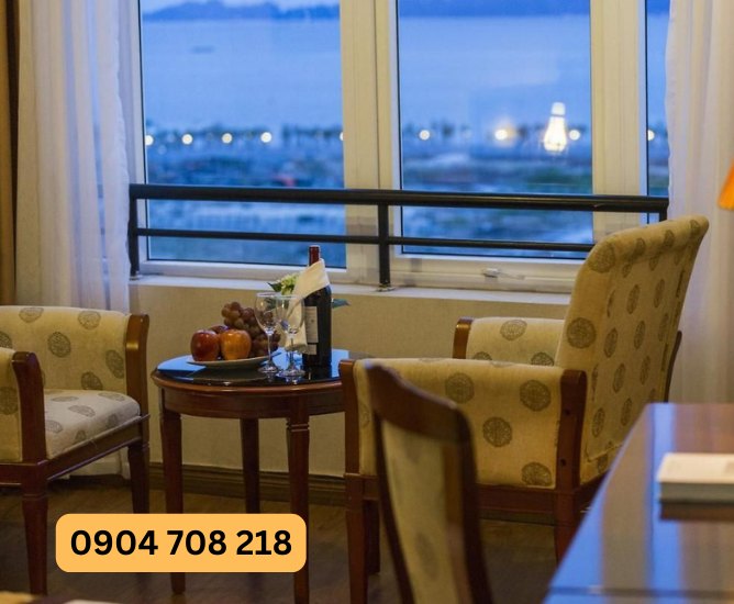 khách sạn pearl hạ long	